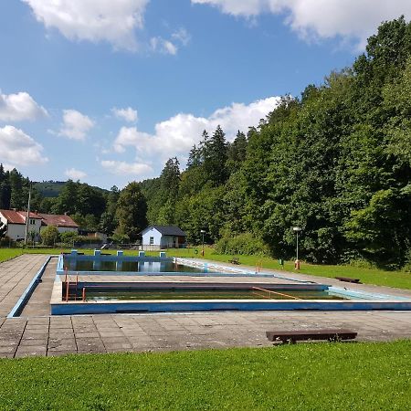 Schupplerova Vila Hostejn エクステリア 写真